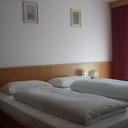 Olympia Hotel